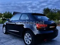 Usado Audi A1 Attraction 90 CV (66 kW) 2012 Negro Utilitario