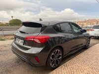 Używany Ford Focus ST-Line 150 KM (110 kW) 2019 Szary Sedan/Limuzyna