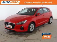 Begagnad Hyundai i30 120 HK (88 kW) 2017 Röd Halvkombi
