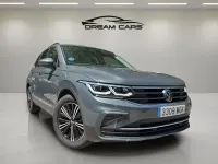 Usado VW Tiguan Life 122 CV (89 kW) 2023 Gris SUV