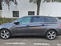 Usado Peugeot 308 SW Allure 120 CV (88 kW) 2017 Gris / plata Familiar