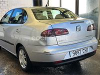 Usado Seat Cordoba Stella 75 CV (55 kW) 2003 Gris / plata Berlina