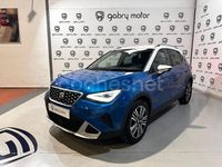 Usado Seat Arona Xperience 110 CV (80 kW) 2023 Azul SUV