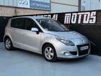 Usado Renault Scénic III Dynamique 130 CV (95 kW) 2012 Gris / plata Monovolumen