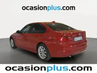 Usado BMW 318 143 CV (105 kW) 2016 Rojo Berlina