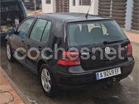 Usado VW Golf IV Highline 100 CV (73 kW) 2000 Negro Berlina