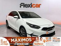 Usado Kia Ceed 120 CV (88 kW) 2022 Blanco Utilitario
