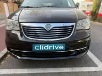 Usado Lancia Voyager Platinum 163 CV (119 kW) 2012 Negro Monovolumen