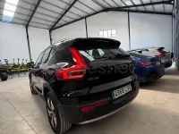 Usado Volvo XC40 Inscription 211 CV (155 kW) 2021 Negro SUV
