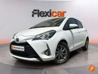 Usado Toyota Yaris Active 69 CV (50 kW) 2019 Blanco Utilitario
