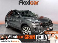 Usado VW T-Roc Life 150 CV (110 kW) 2023 Gris SUV
