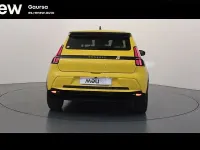 Usado Renault R5 Techno 88 kW (120 CV) 2025 Amarillo Utilitario