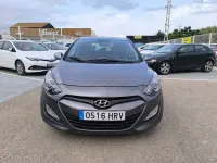 Usado Hyundai i30 100 CV (73 kW) 2013 Gris / plata Berlina