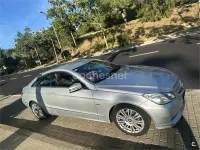 Usado Mercedes E250 Elegance 204 CV (150 kW) 2011 Gris / plata Coupe