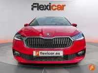 Usado Skoda Fabia 95 CV (69 kW) 2024 Rojo Berlina