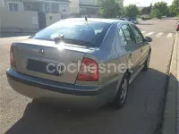 Usado Skoda Octavia 105 CV (77 kW) 2007 Gris / plata Berlina