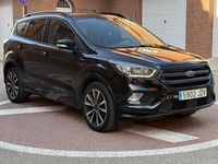 Usado Ford Kuga ST-Line 180 CV (132 kW) 2018 Negro SUV