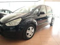 Usado Ford S-MAX Trend 140 CV (102 kW) 2007 Negro Monovolumen