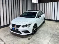 Usado Seat Leon 4Drive 300 CV (220 kW) 2020 Azul Familiar