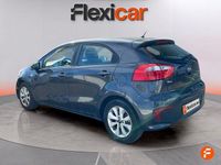 Usado Kia Rio 75 CV (55 kW) 2017 Gris