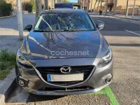 Begagnad Mazda 3 Luxury 120 HK (88 kW) 2015 Grå Sedan