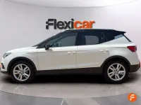 Usado Seat Arona FR 110 CV (80 kW) 2021 Blanco SUV
