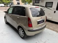 Usado Lancia Musa 90 CV (66 kW) 2007 Marrón Monovolumen