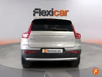 Usado Volvo XC40 Core 163 CV (119 kW) 2022 Gris SUV
