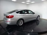 Usado BMW 318 150 CV (110 kW) 2017 Gris Berlina