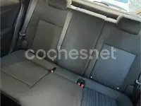 Usado Opel Astra Enjoy 115 CV (84 kW) 2011 Negro Berlina