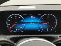 Usado Mercedes A180 Business 116 CV (85 kW) 2022 Azul Utilitario