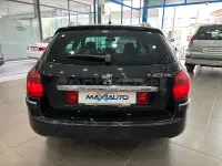 Usado Peugeot 407 Sport 136 CV (100 kW) 2004 Negro Berlina