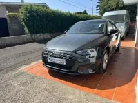 Usado Audi A3 110 CV (80 kW) 2023 Gris / plata Berlina
