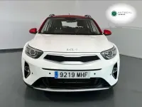 Usado Kia Stonic 84 CV (61 kW) 2023 Blanco SUV