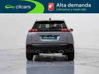Usado Peugeot 2008 Allure 136 CV (100 kW) 2025 Plateado SUV