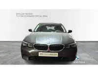 Usado BMW 318 Shadowline 150 CV (110 kW) 2022 Gris / plata Familiar