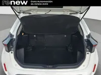 Usado Toyota Yaris Hybrid Business Edition 116 CV (85 kW) 2022 Blanco Berlina