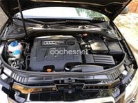 Usado Audi A3 Ambition 105 CV (77 kW) 2011 Gris / plata Utilitario