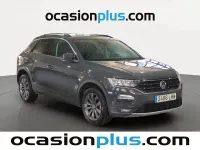 Usado VW T-Roc Advance 110 CV (80 kW) 2021 Gris SUV