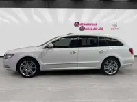 Usado Skoda Superb Elegance 160 CV (117 kW) 2011 Blanco Berlina