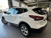 Usado Nissan Qashqai Acenta 115 CV (84 kW) 2018 Blanco SUV