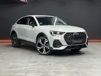 Usado Audi Q3 Sportback Comfort 190 CV (139 kW) 2020 Gris / plata SUV