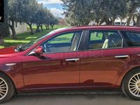 Usado Alfa Romeo 159 150 CV (110 kW) 2007 Granate Familiar