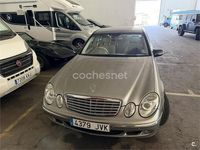 Usado Mercedes E200 Elegance 163 CV (119 kW) 2004 Gris / plata Berlina