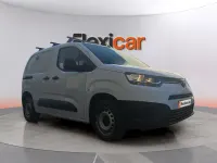Usado Toyota Proace City City 102 CV (75 kW) 2023 Blanco Monovolumen