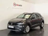 Usado VW T-Roc Advance 150 CV (110 kW) 2022 Gris / plata SUV