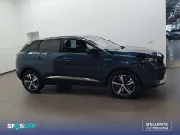 Usado Peugeot 3008 Allure 182 CV (133 kW) 2024 Azul SUV