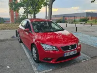 Usado Seat Leon ST Style 110 CV (80 kW) 2014 Rojo Familiar