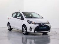 Usado Toyota Yaris Hybrid Active 75 CV (55 kW) 2017 Blanco Berlina