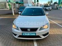 Usado Seat Leon Style 115 CV (84 kW) 2017 Blanco Familiar
